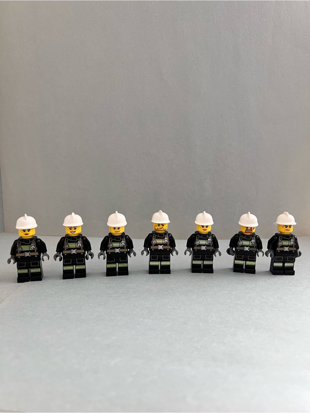 Lego City Firefighters Bundle Minifigure